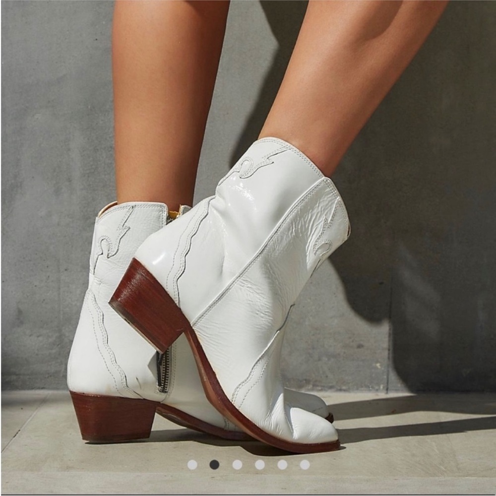 Free People New Frontier White Western Boots Sz 36.5